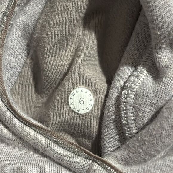 Lululemon Scuba Hoodie *Plush - Picture 8 of 11
